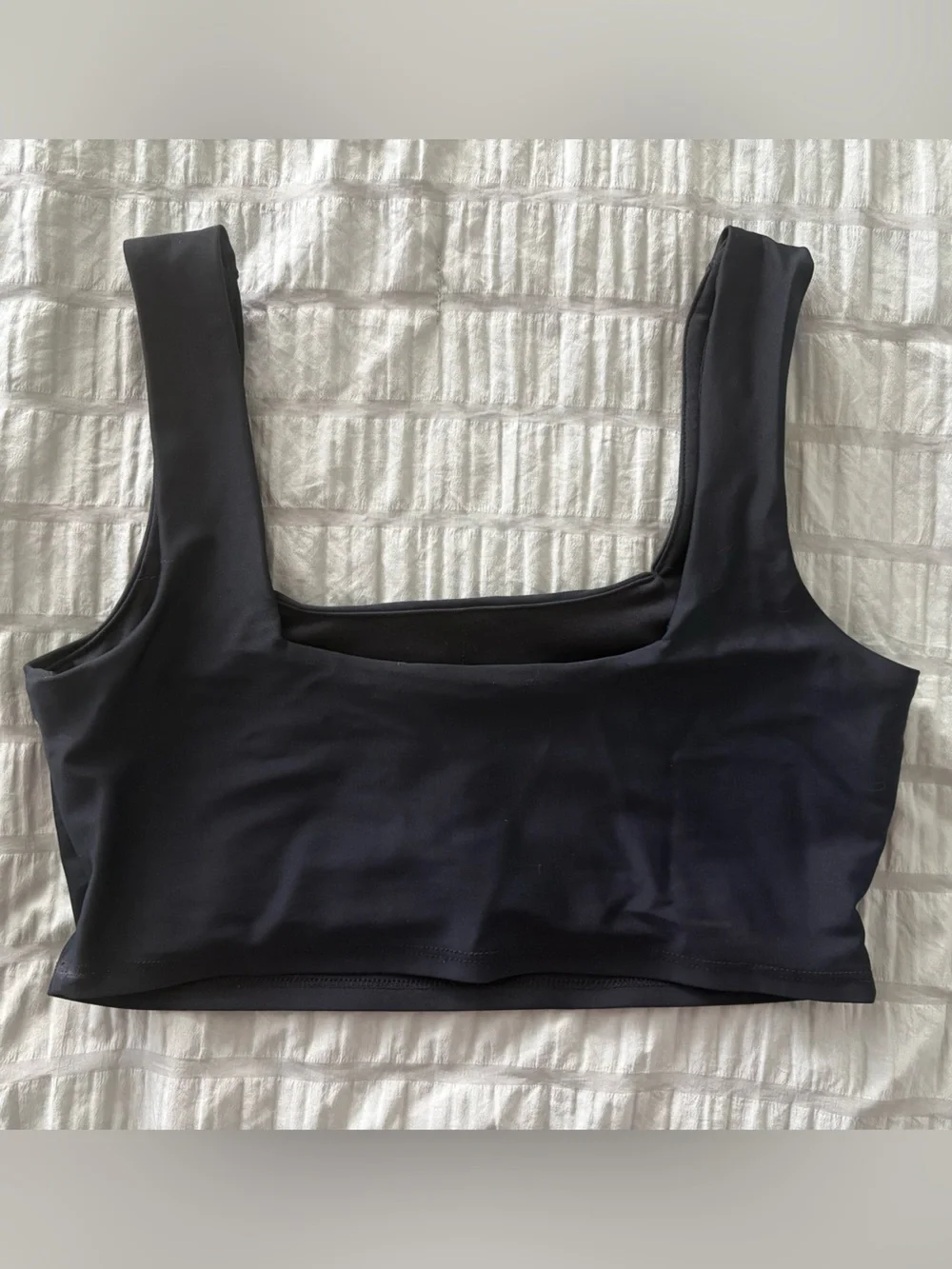 Albion Fit black “Olivia swim crop” size small - Picture 2 of 4